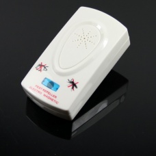 Electronic Ultrasonic Pest Repeller for Driving Rodent Away